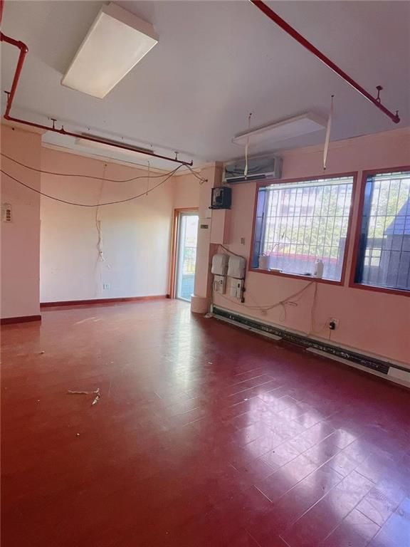 Empty room, Garage, Interior