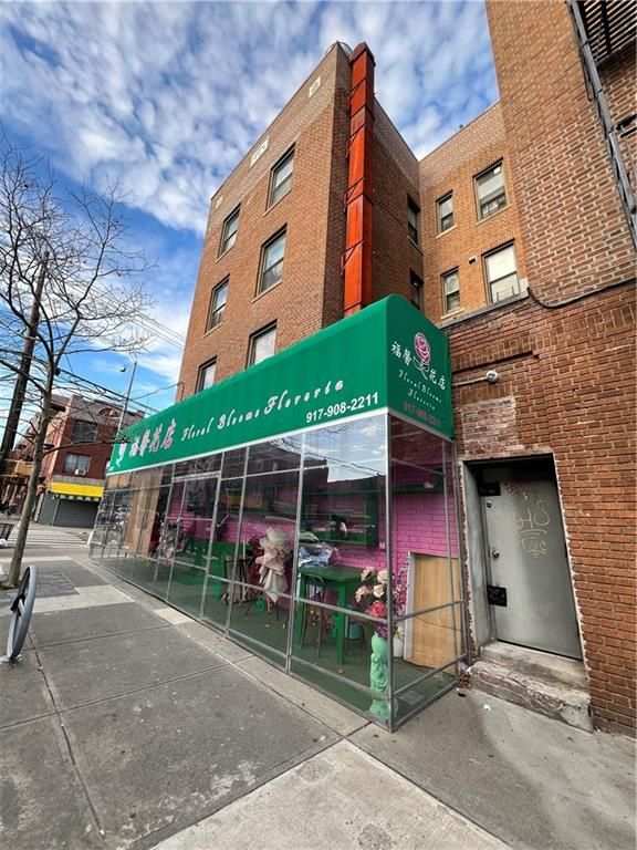 Exterior, Facade, Brick Facade, Condo Building
