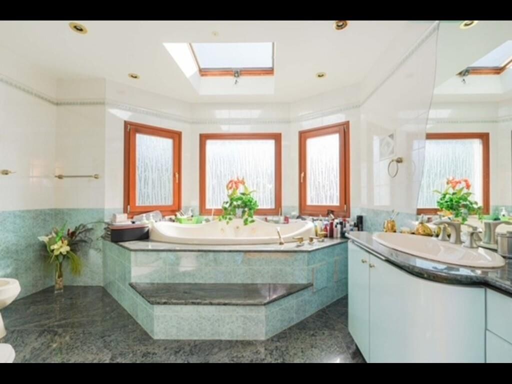 Bathroom, Dual Sink Vanities, Glass Ceilings, Interior, Recessed Lighting