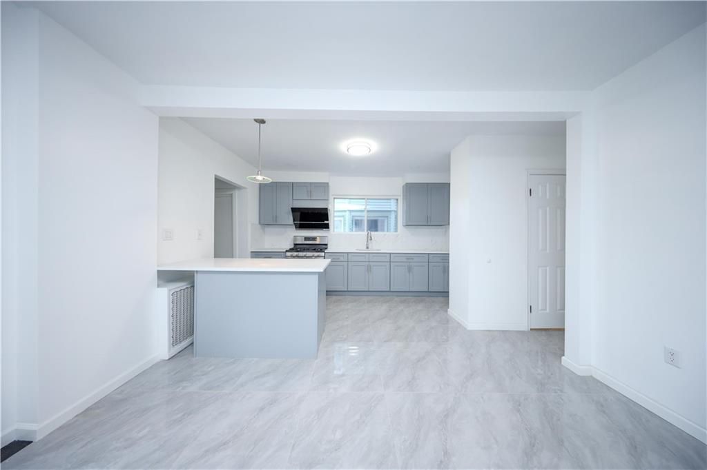 Interior, Kitchen, Pendant Lights