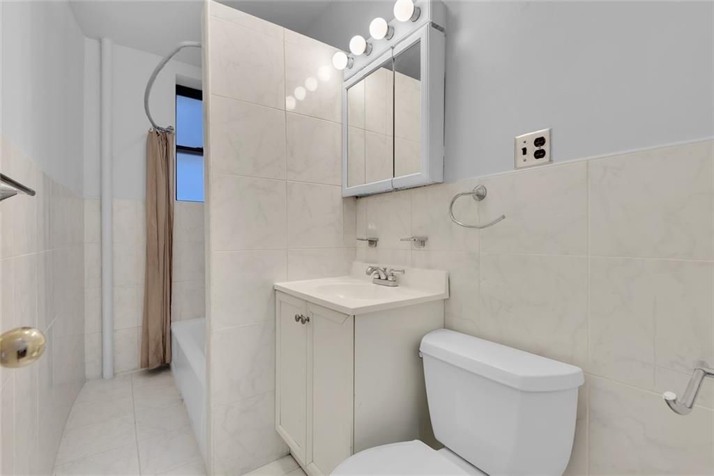 Bathroom, Interior, Marble Walls