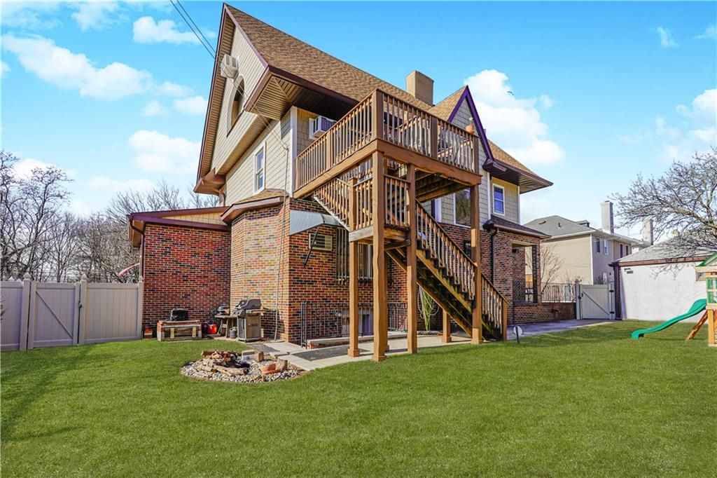 Backyard, Exterior, Playground