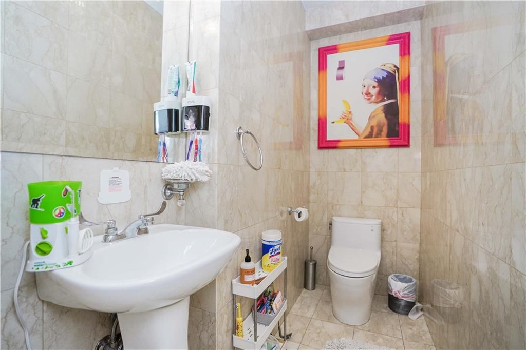 Bathroom, Interior