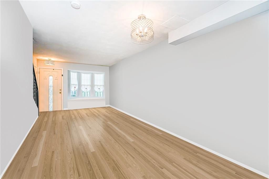 Chandelier, Empty room, Interior, Wood Texture Flooring