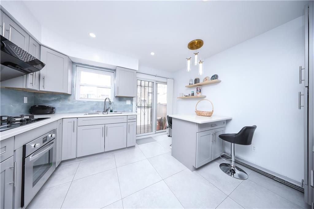 Interior, Kitchen, Recessed Lighting