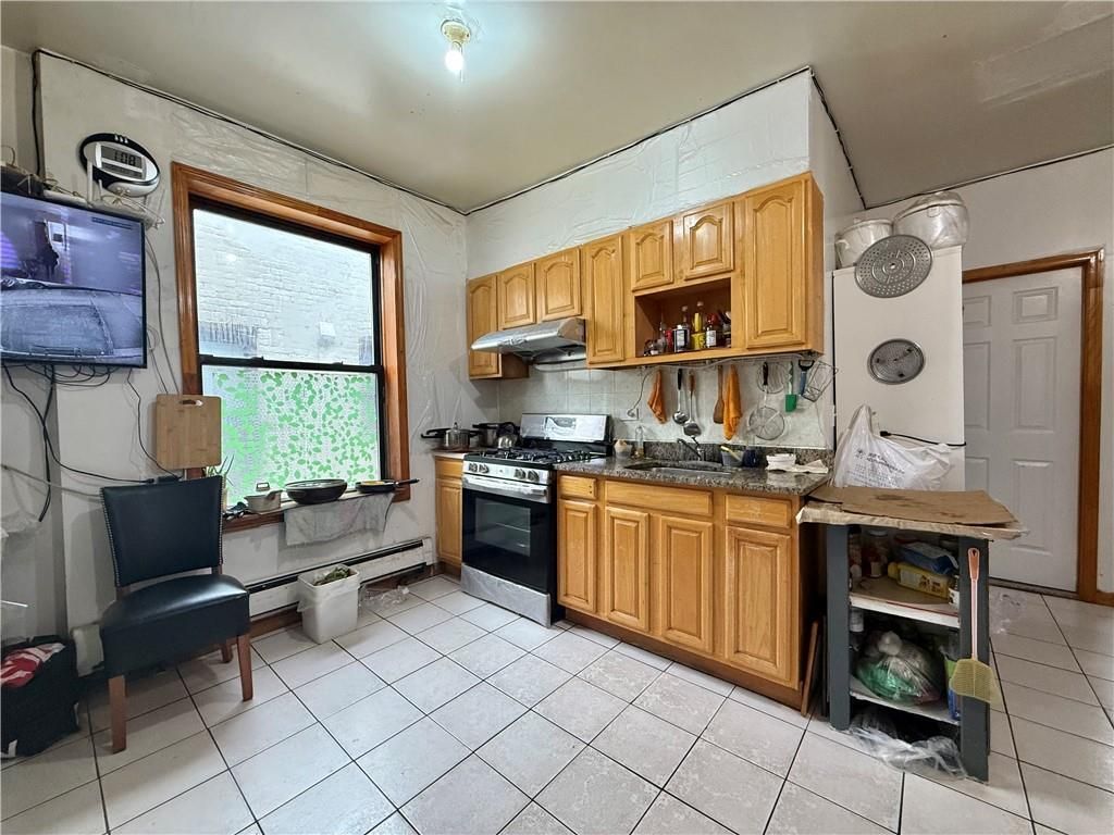 Interior, Kitchen