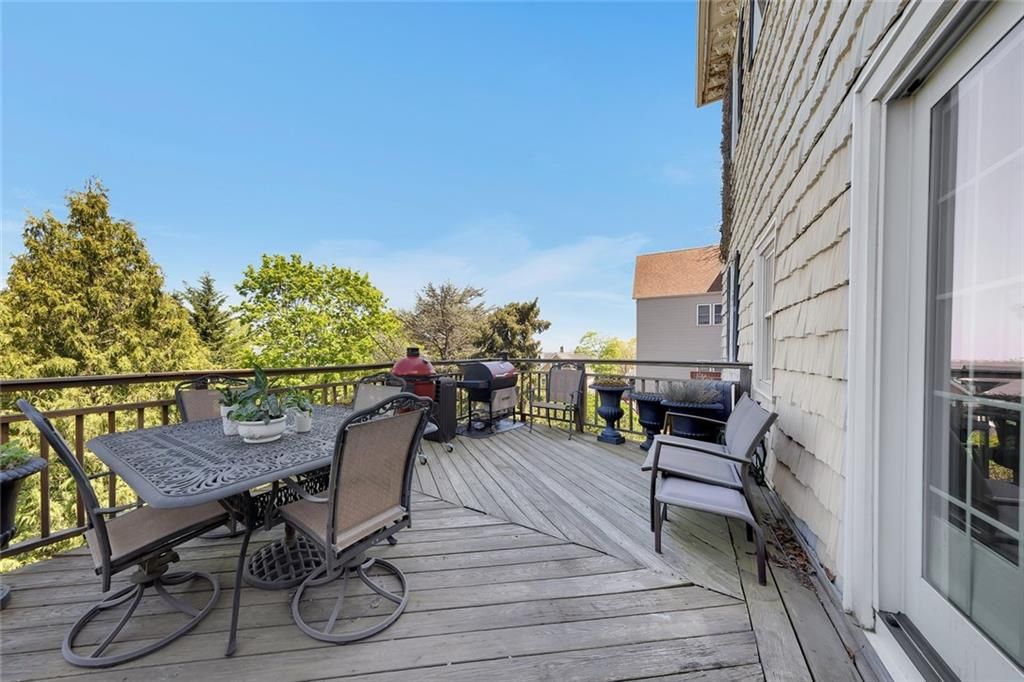 Exterior, Wood Texture Flooring