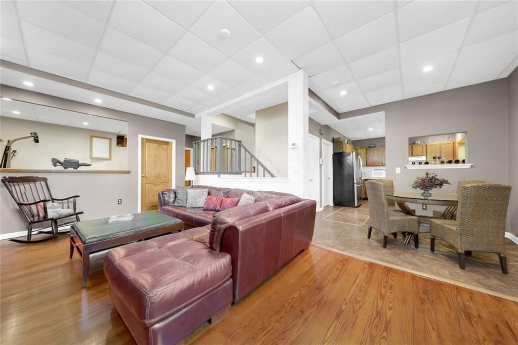 Dining room, Interior, Living room, Recessed Lighting, Wood Texture Flooring