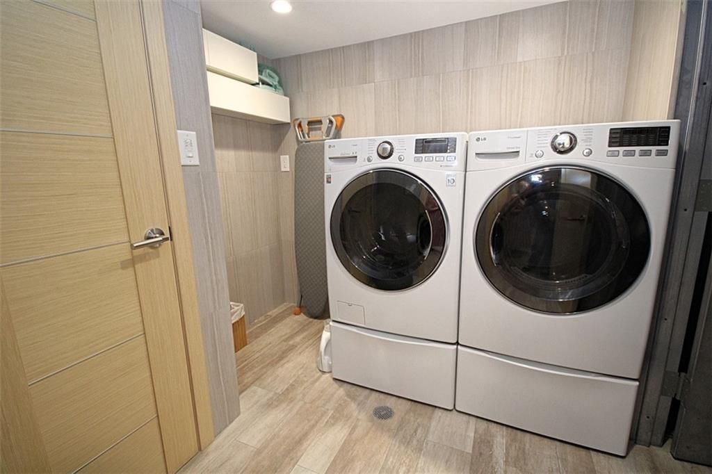 Interior, Recessed Lighting, Utility Closets, Washer, Wood Texture Flooring