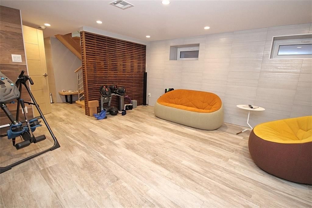 Fitness Equipment, Interior, Recessed Lighting, Wood Texture Flooring