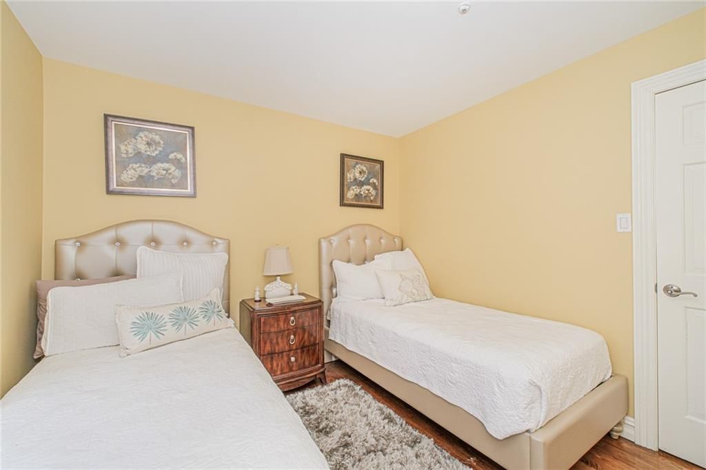 DE Listing image placeholder