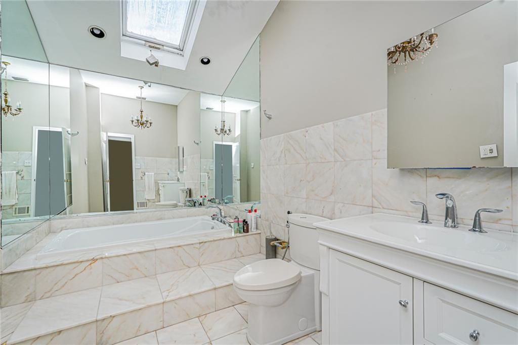Bathroom, Interior, Marble Walls, Recessed Lighting