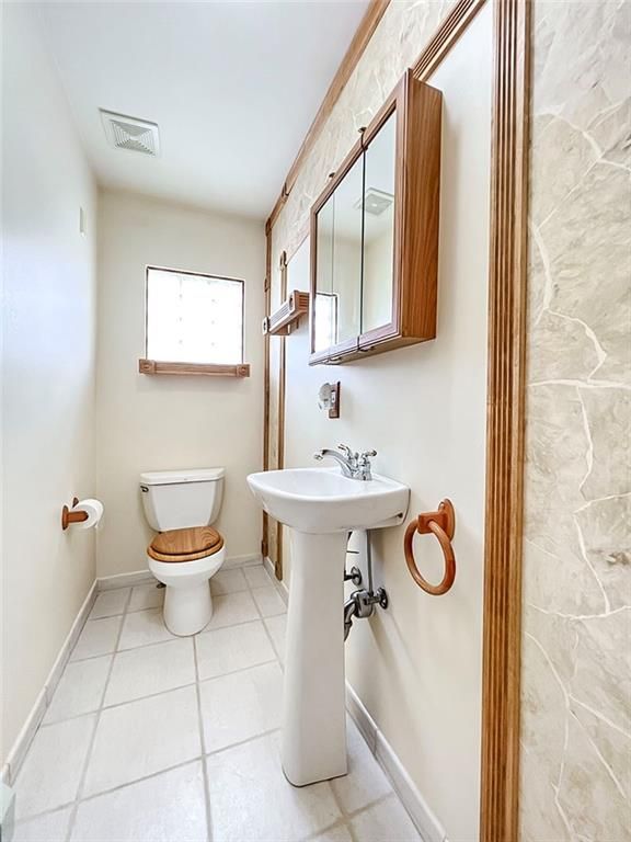 Bathroom, Interior