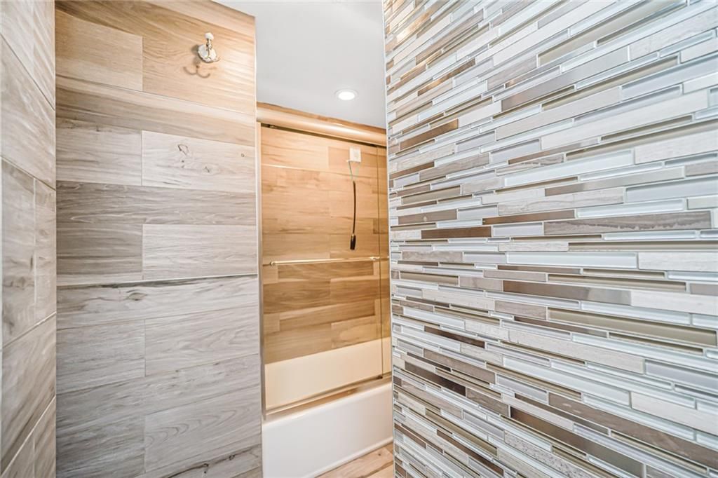 Interior, Recessed Lighting, Wooden Walls