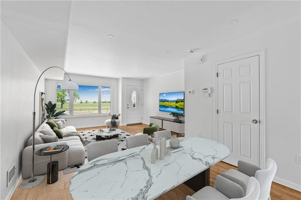 Dining room, Interior, Living room, Recessed Lighting, Wood Texture Flooring