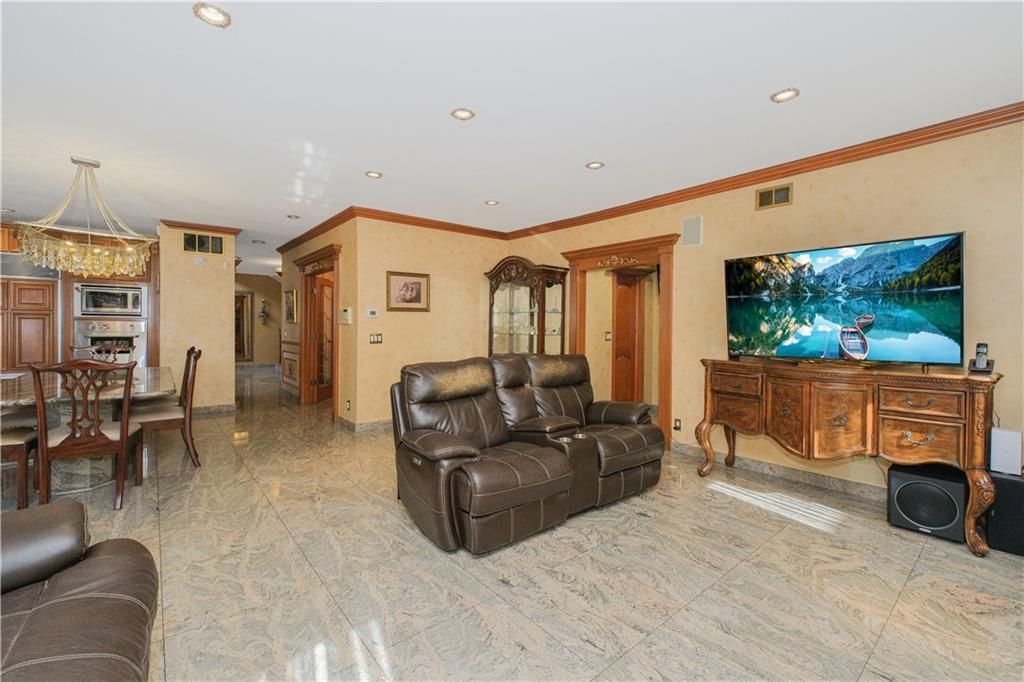 Chandelier, Dining room, Interior, Recessed Lighting
