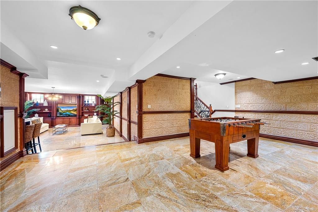 Game Room, Interior, Pendant Lights, Recessed Lighting