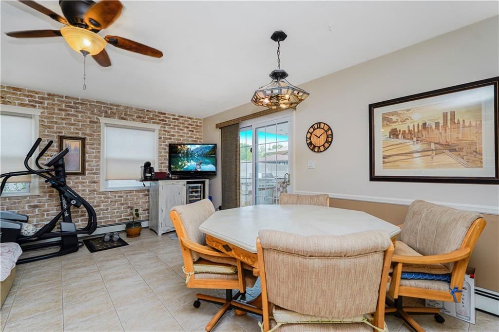 Dining room, Fitness Equipment, Interior, Pendant Lights, Stone Walls