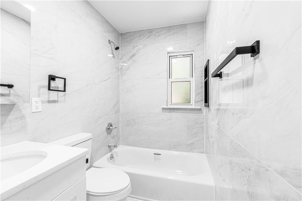 Bathroom, Interior, Marble Walls