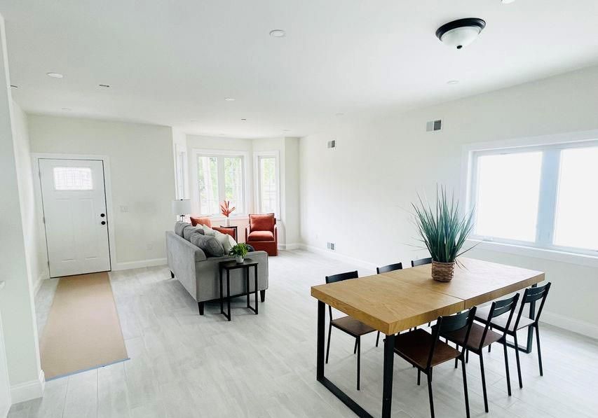 Dining room, Interior, Living room, Recessed Lighting, Wood Texture Flooring