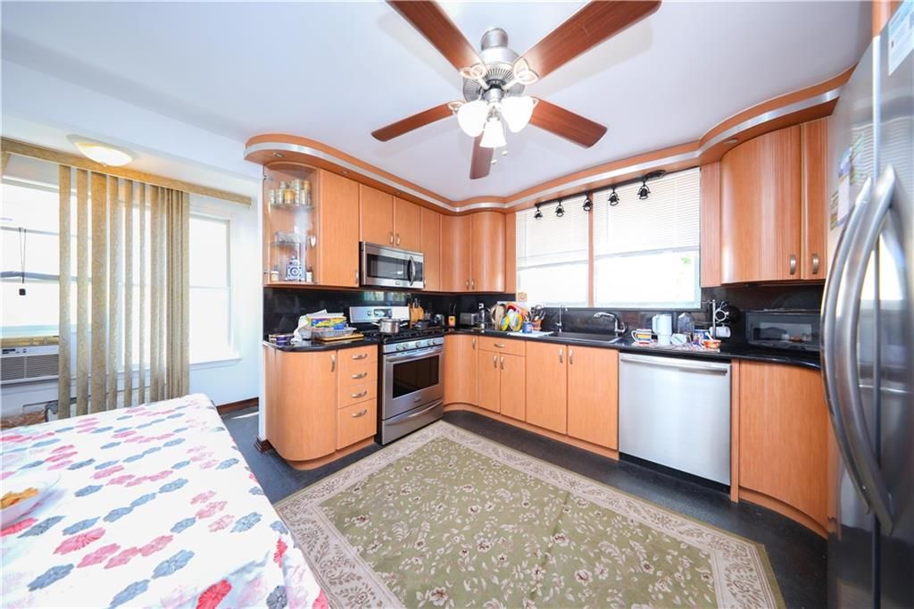 Interior, Kitchen, Stainless Steel Appliances