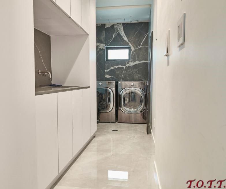 Interior, Washer