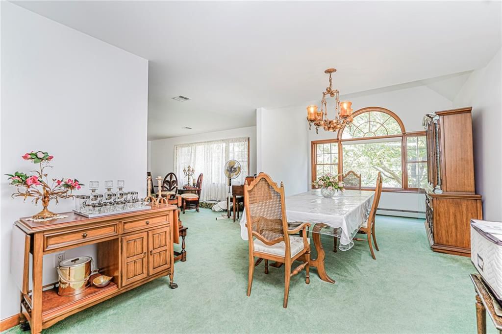 Chandelier, Dining room, Interior