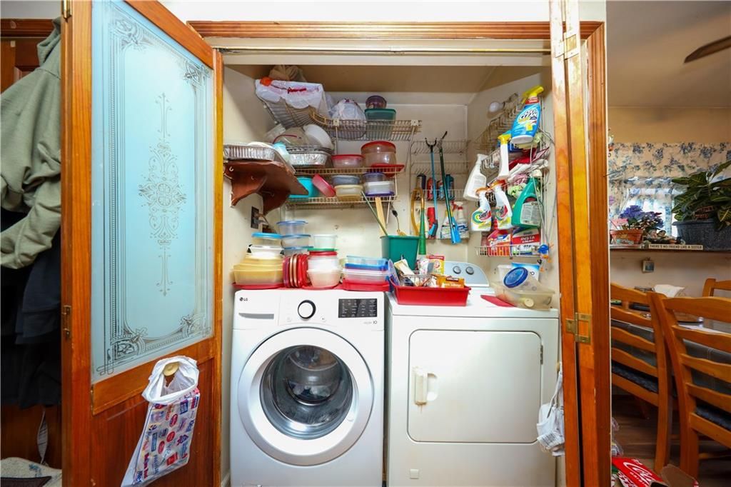 Interior, Utility Closets, Washer