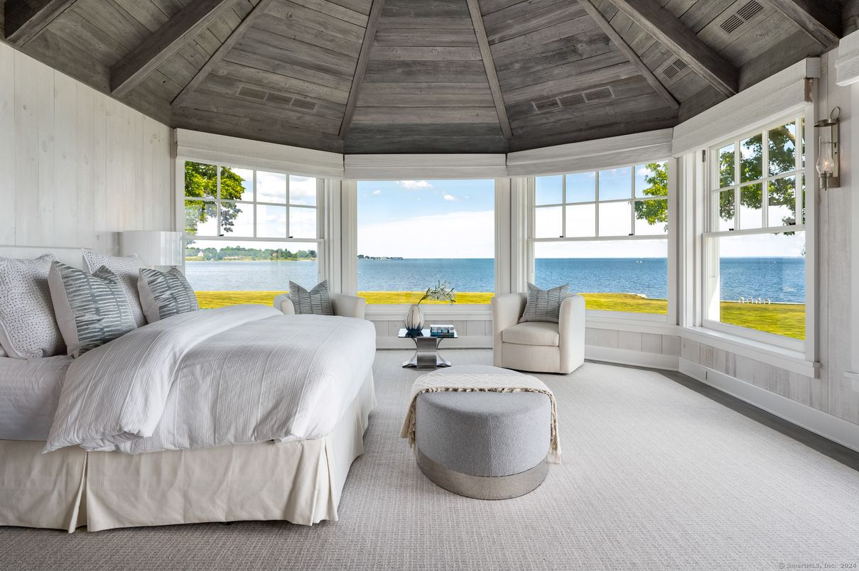Bedroom, Interior, Water, Wooden Beams, Wooden Ceilings