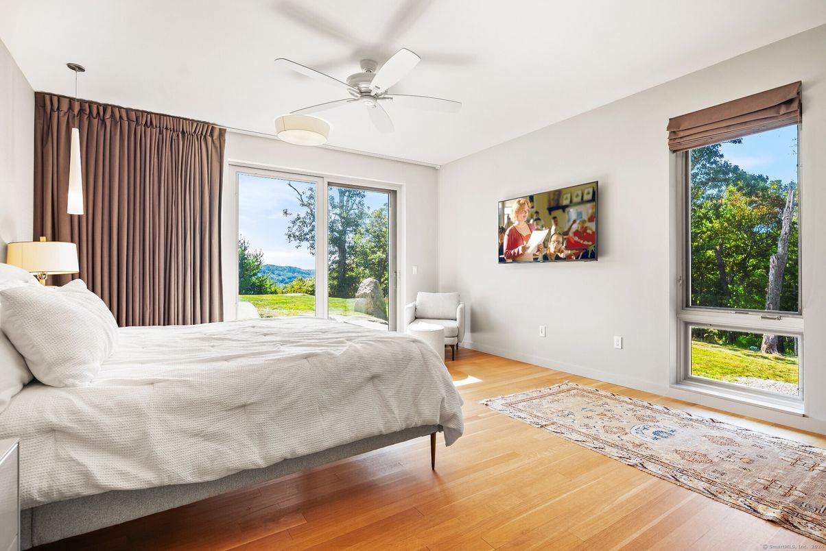 Bedroom, Interior, Pendant Lights, Wood Texture Flooring