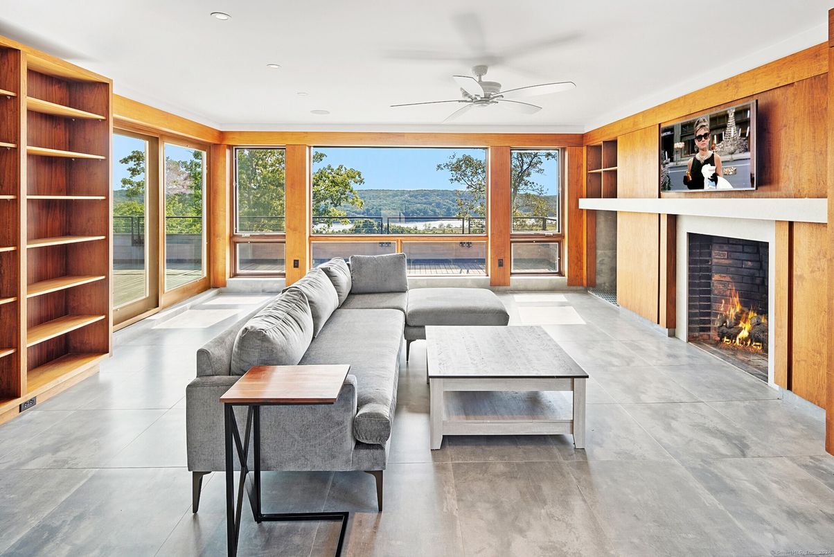 Fireplace, Interior, Living room, Recessed Lighting
