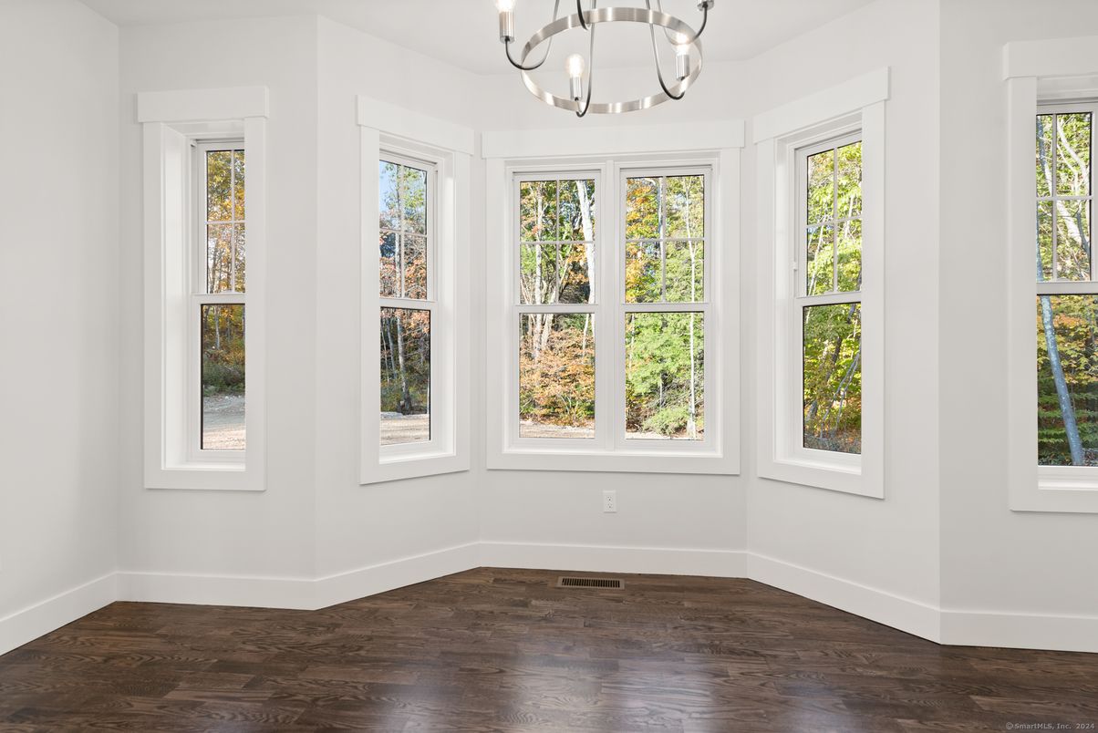 Chandelier, Empty room, Interior, Wood Texture Flooring
