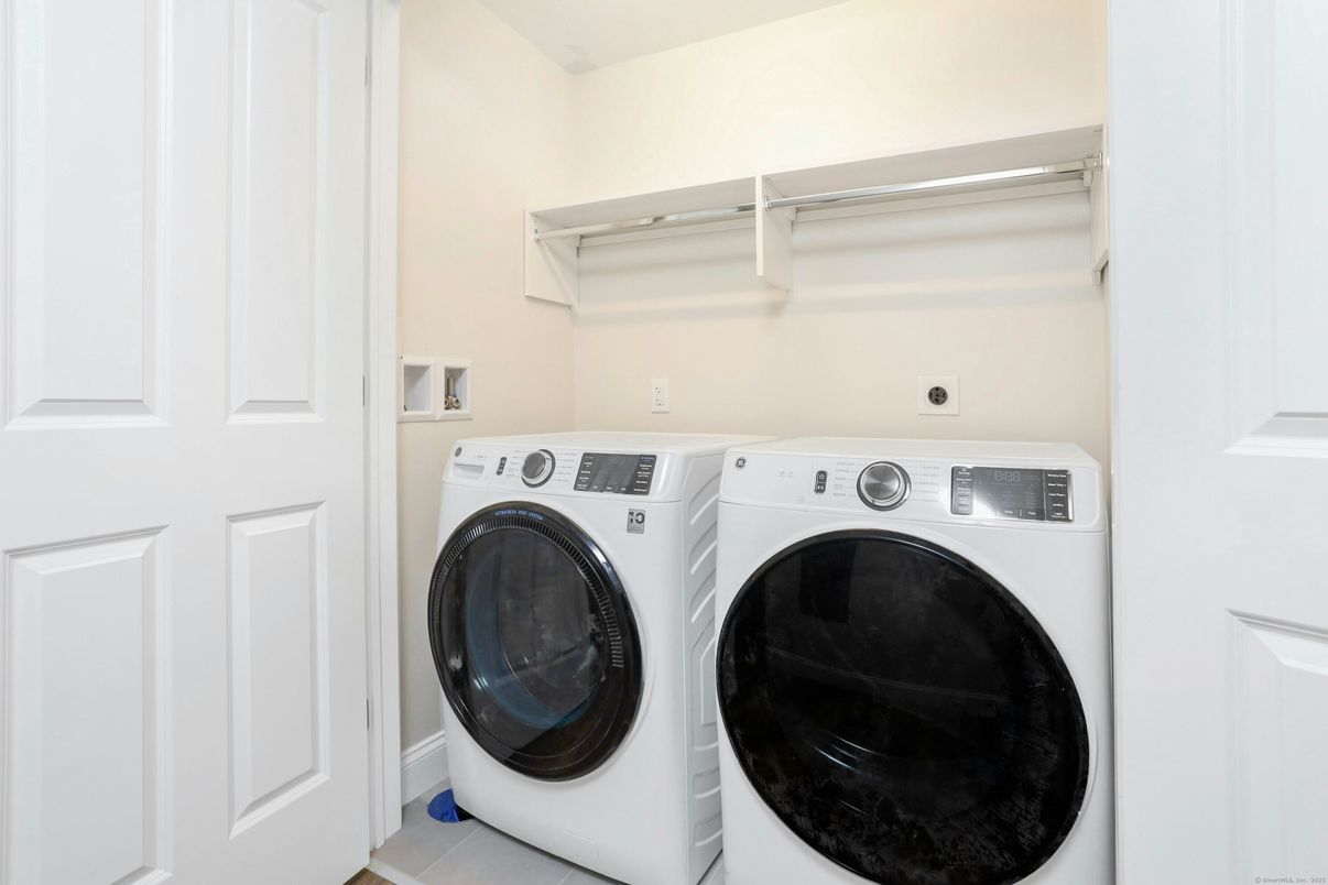 Interior, Utility Closets, Washer