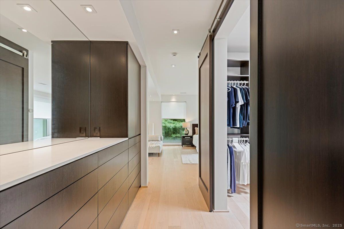 Interior, Recessed Lighting, Walk-in Closets, Wood Texture Flooring
