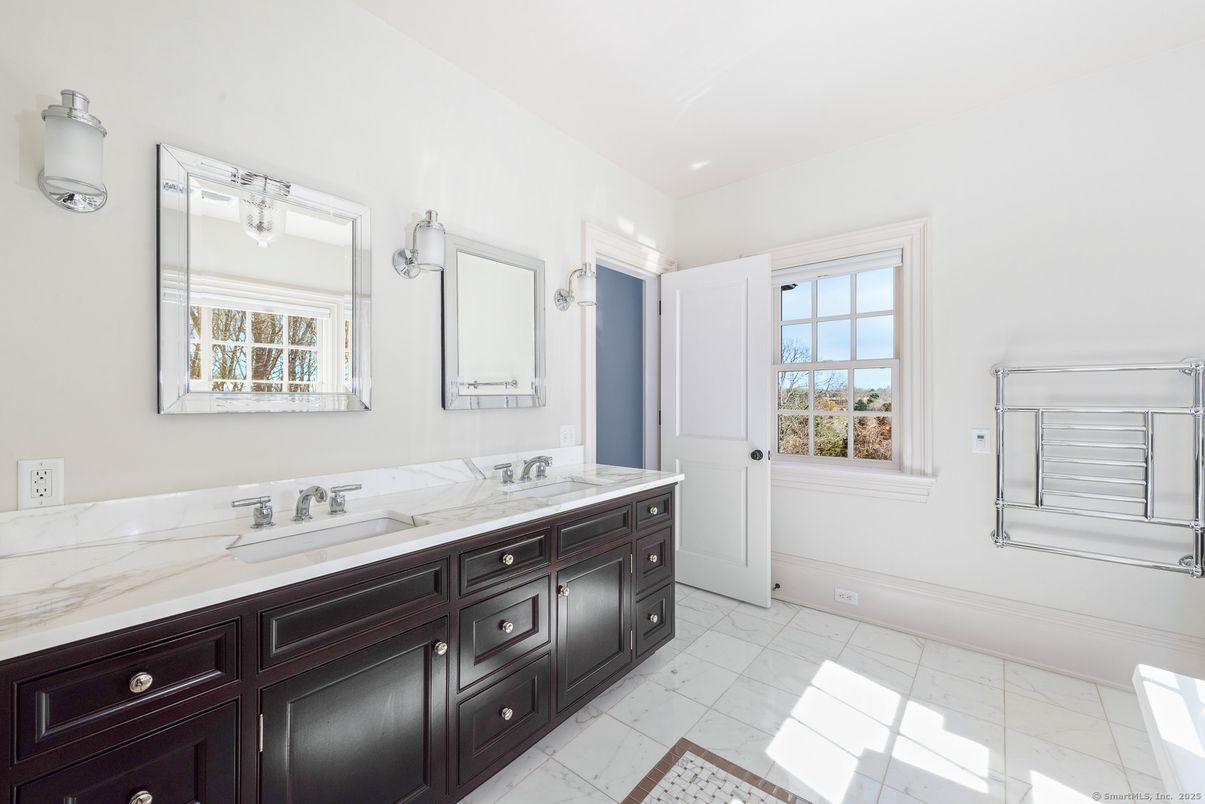 Bathroom, Dual Sink Vanities, Interior, Marble