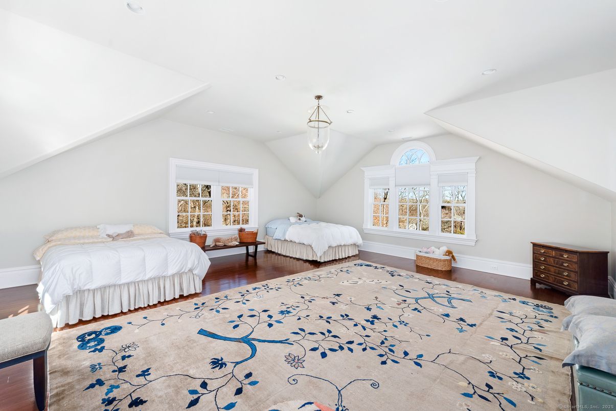 Bedroom, Interior, Pendant Lights, Recessed Lighting, Wood Texture Flooring