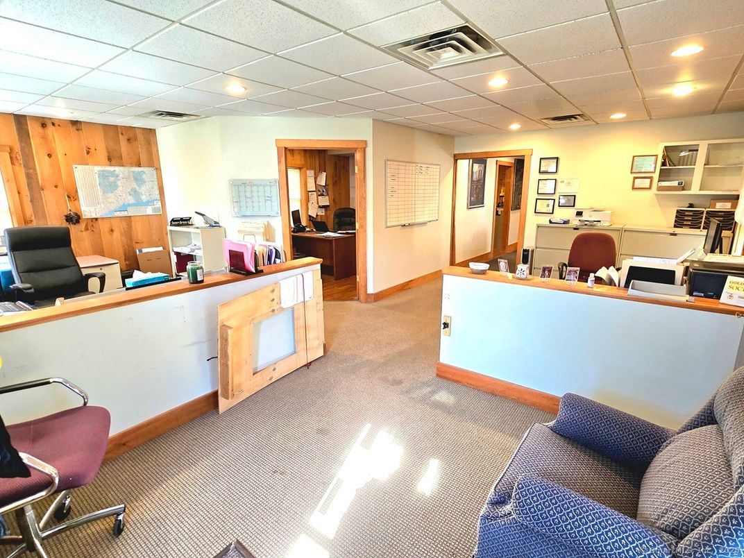Home Office, Interior, Recessed Lighting, Wooden Walls