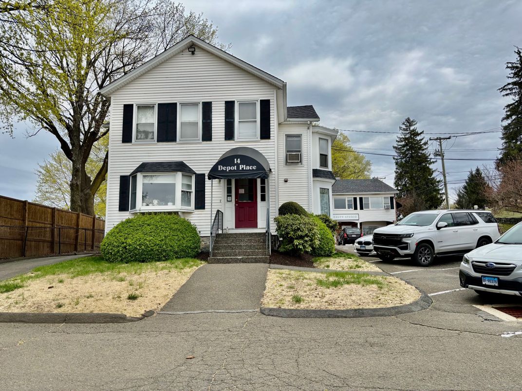 Exterior, Facade, Queen Anne Victorian