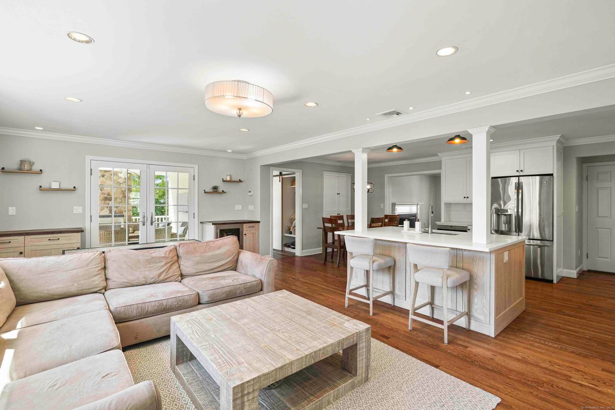 Interior, Kitchen, Living room, Recessed Lighting, Stainless Steel Appliances, Wood Texture Flooring