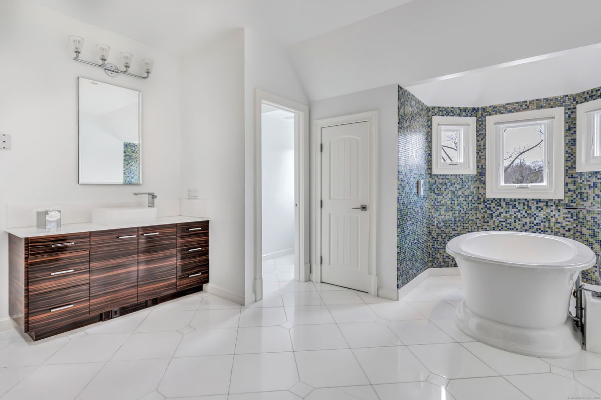 Bathroom, Dual Sink Vanities, Free Standing Baths, Interior, Marble