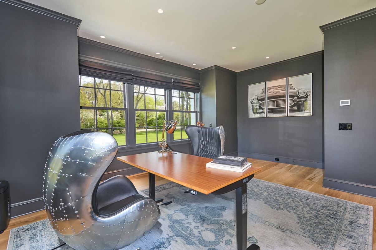 Home Office, Interior, Recessed Lighting, Wood Texture Flooring
