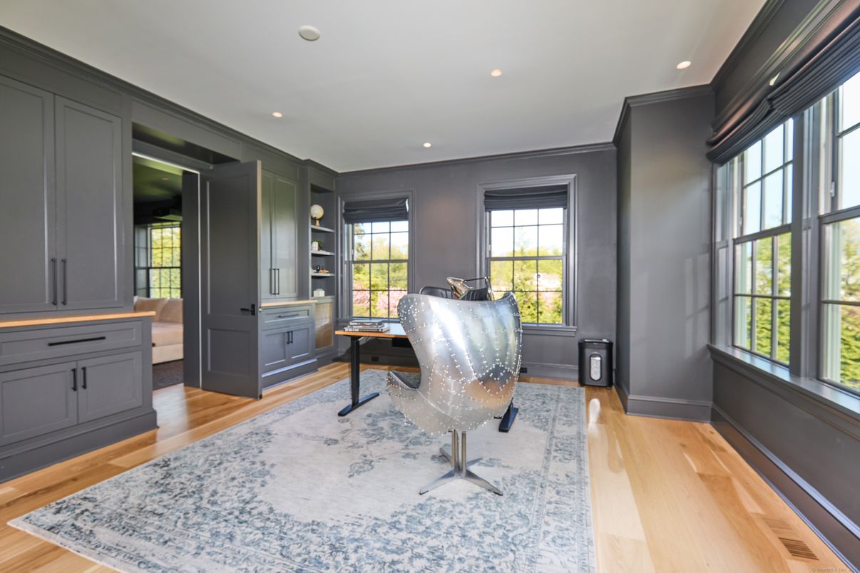 Home Office, Interior, Recessed Lighting, Wood Texture Flooring