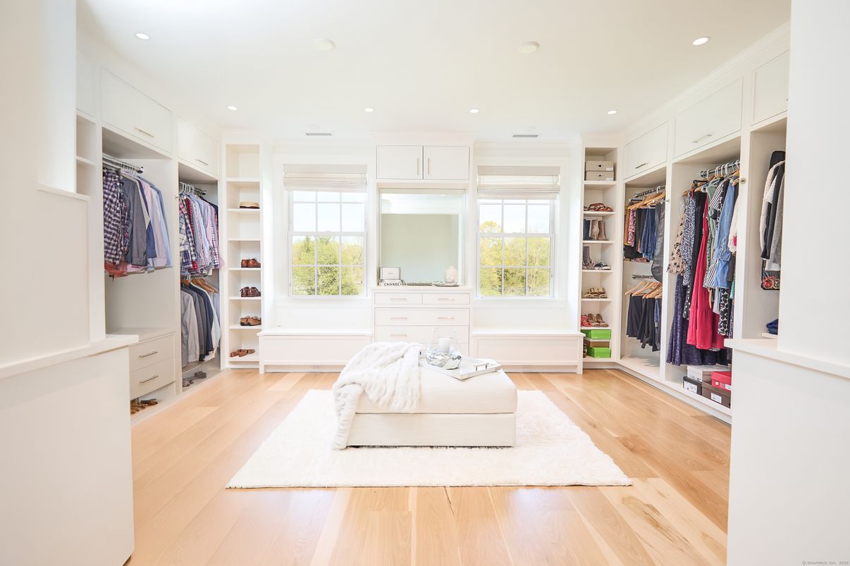 Interior, Recessed Lighting, Walk-in Closets, Wood Texture Flooring