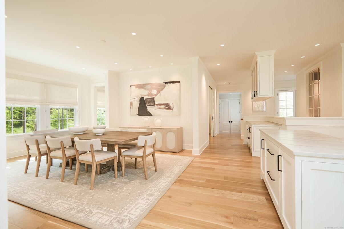 Dining room, Interior, Kitchen, Recessed Lighting, Wood Texture Flooring