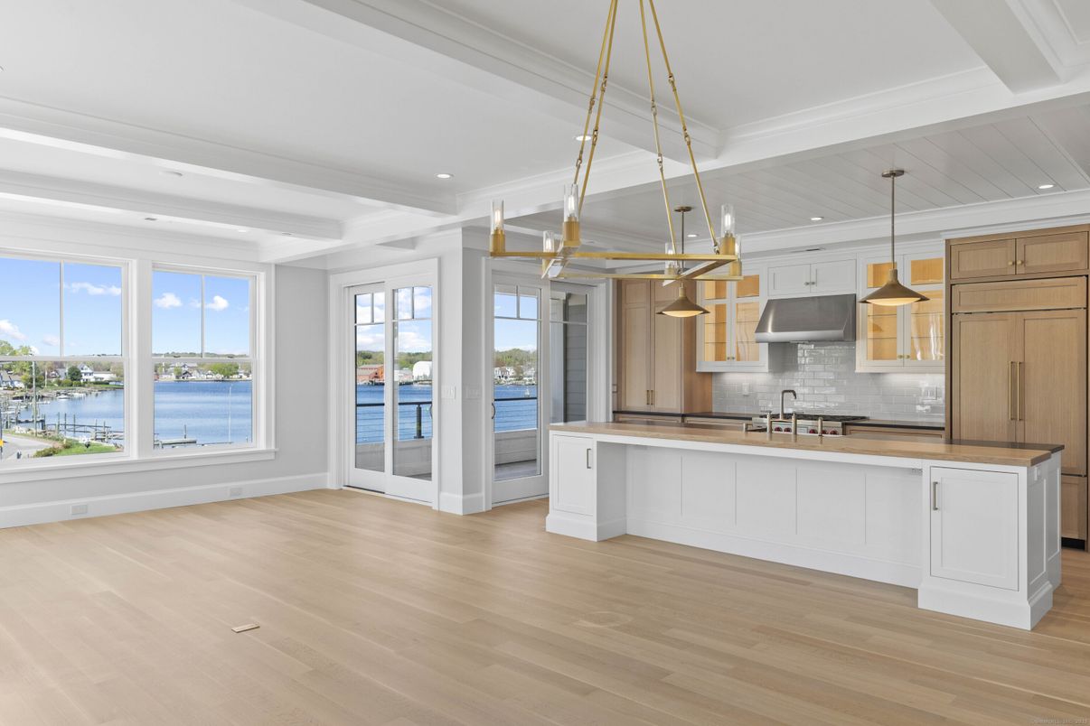 Interior, Kitchen, Pendant Lights, Recessed Lighting, Water, Wood Texture Flooring