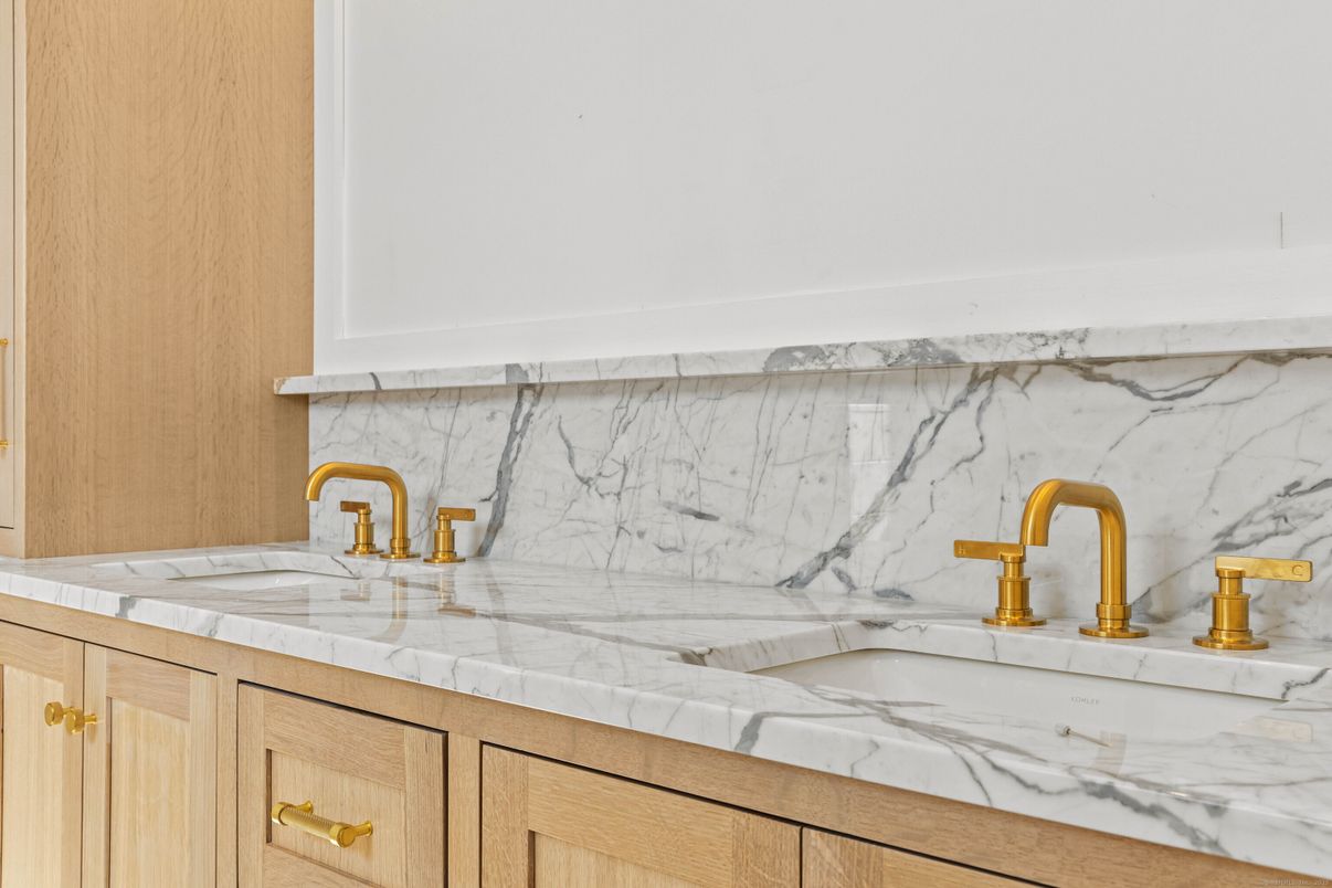 Interior, Marble Walls