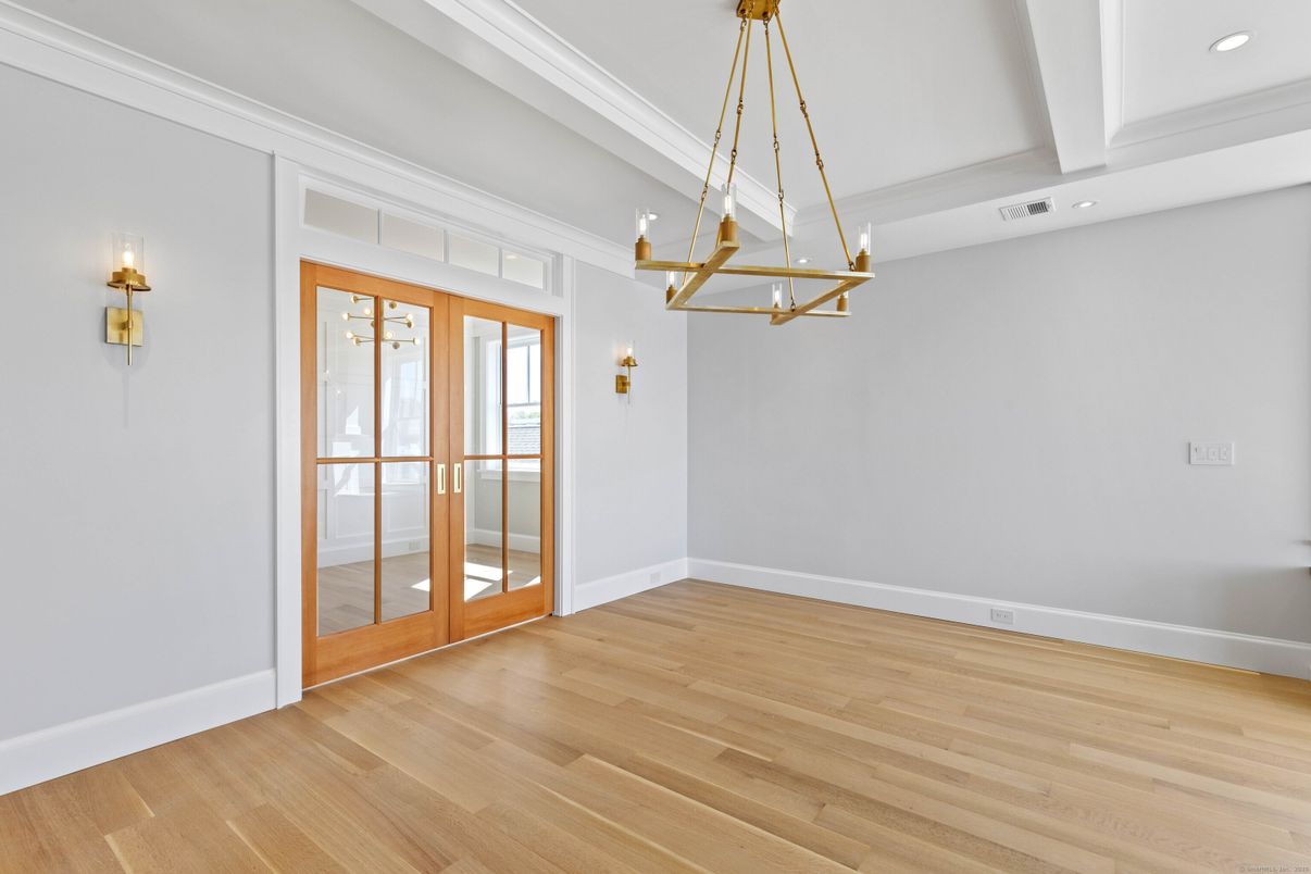 Empty room, Interior, Pendant Lights, Recessed Lighting, Wood Texture Flooring