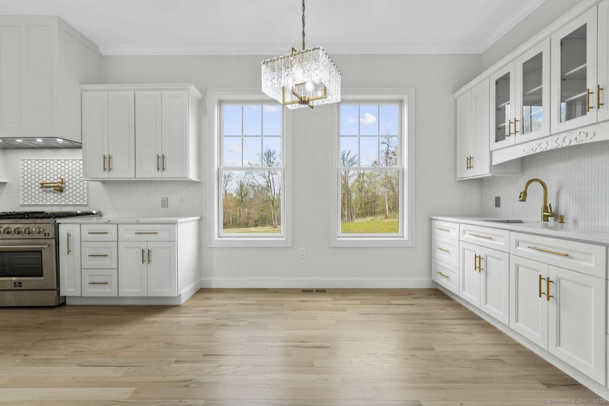 Chandelier, Interior, Kitchen, Pendant Lights, Stainless Steel Appliances, Wood Texture Flooring