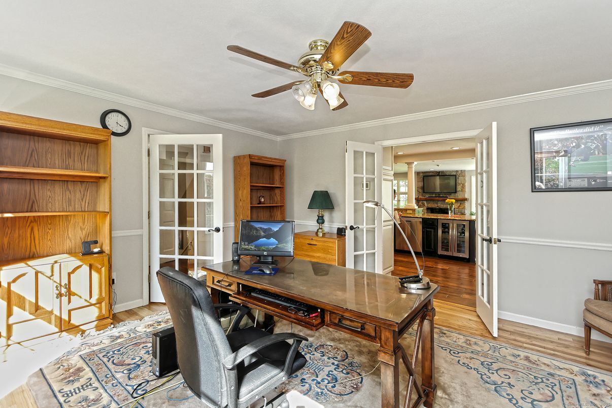 Home Office, Interior, Kitchen, Recessed Lighting, Wood Texture Flooring