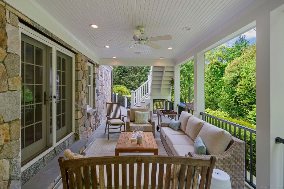 Exterior, Recessed Lighting, Stone Walls